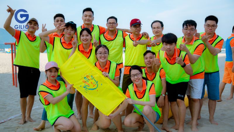 áo lưới team building xanh lá cây